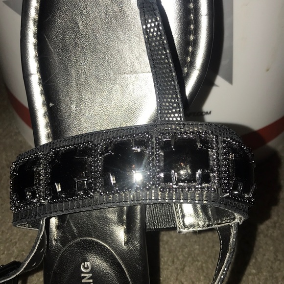 Sandals - Picture 5 of 5